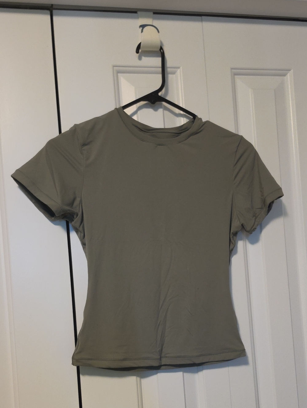 Womens Short Sleeve Crewneck Top - Olive